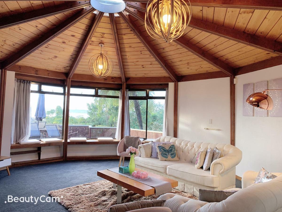 Aquarius Lake View Resort Rotorua Eksteriør billede
